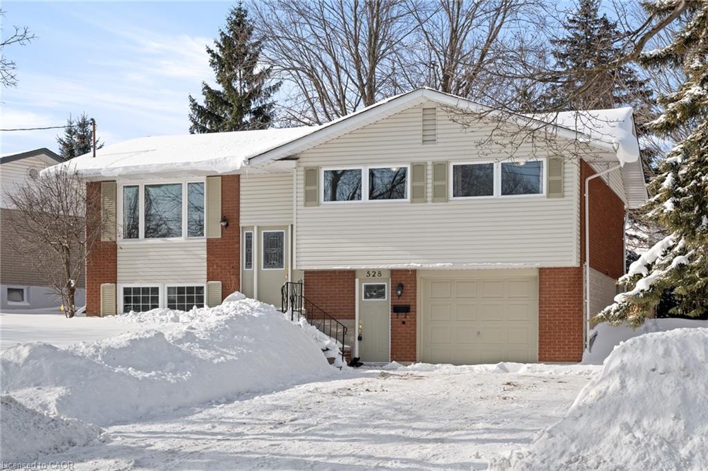 528-greenbrook-drive-kitchener-ontario-40798307