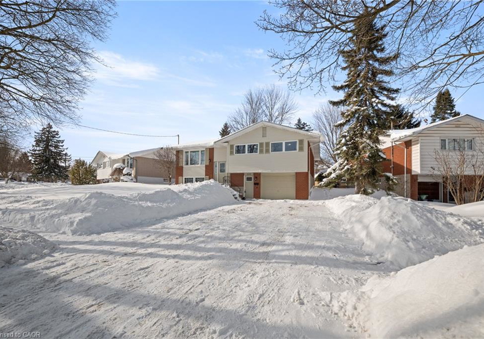 528-greenbrook-drive-kitchener-ontario-40798307
