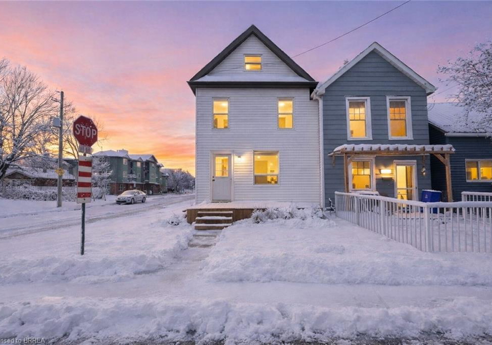 581-john-street-n-hamilton-ontario-40798376