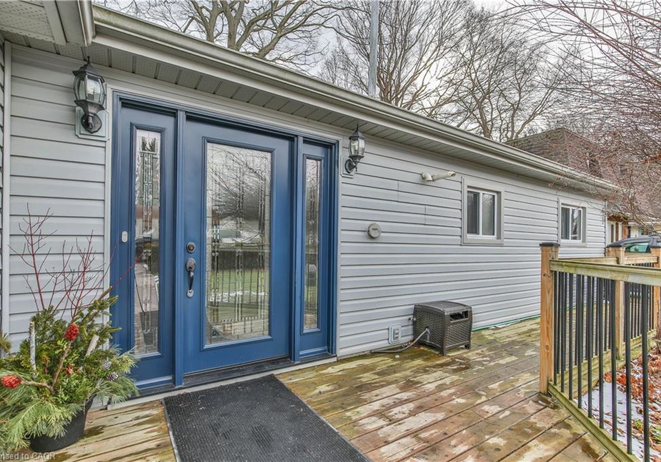 7-bee-street-st-williams-ontario-40798394