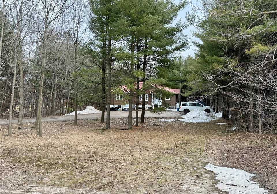 9341-9-sideroad-erin-ontario-40798396