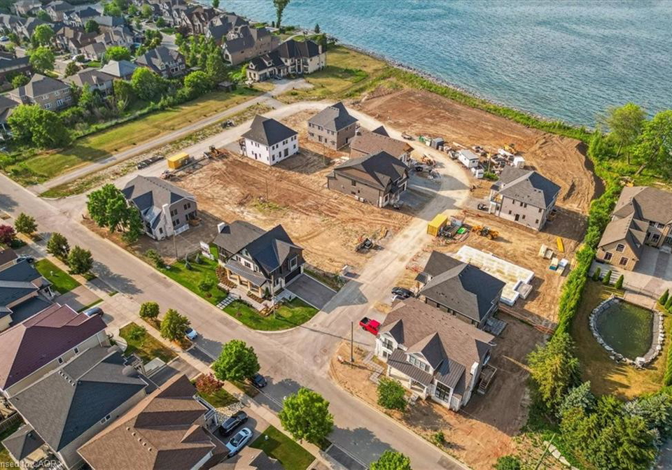 100-watershore-drive-stoney-creek-ontario-40798532