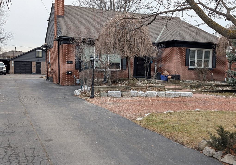 101-centennial-parkway-s-hamilton-ontario-40798591