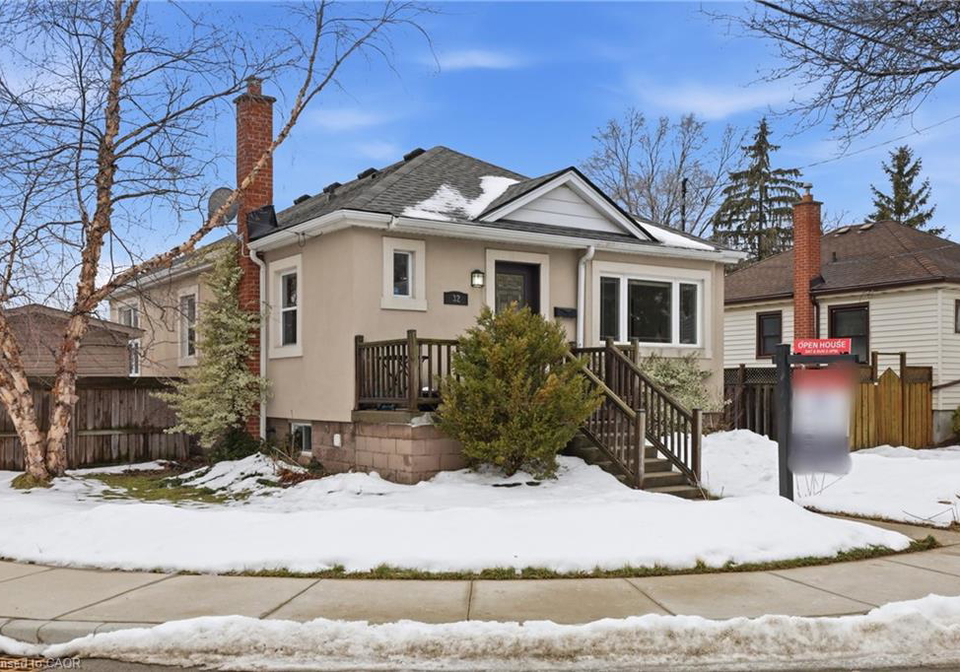 32-audrey-street-hamilton-ontario-40798614