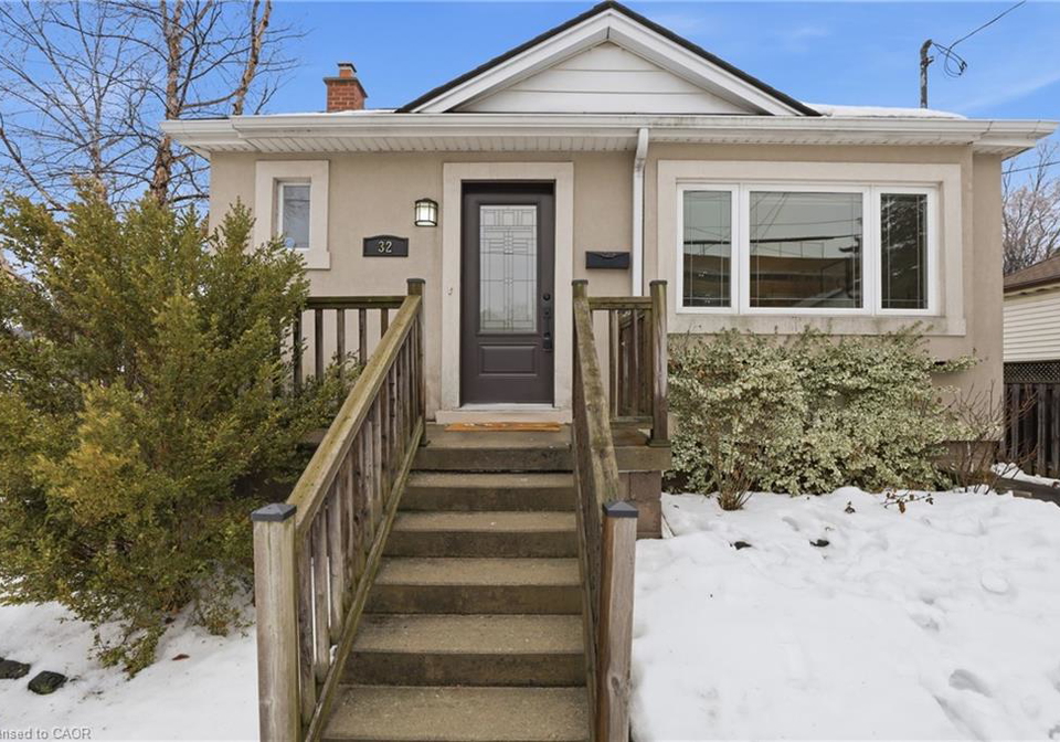 32-audrey-street-hamilton-ontario-40798614