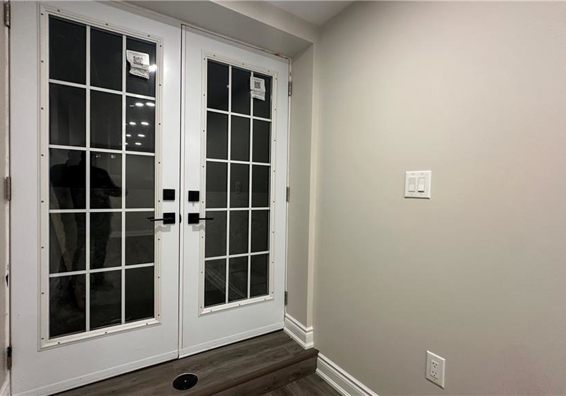 12-trailbank-gardens-waterdown-ontario-40798618