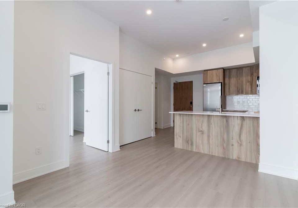 25-wellington-street-s-kitchener-ontario-40798747