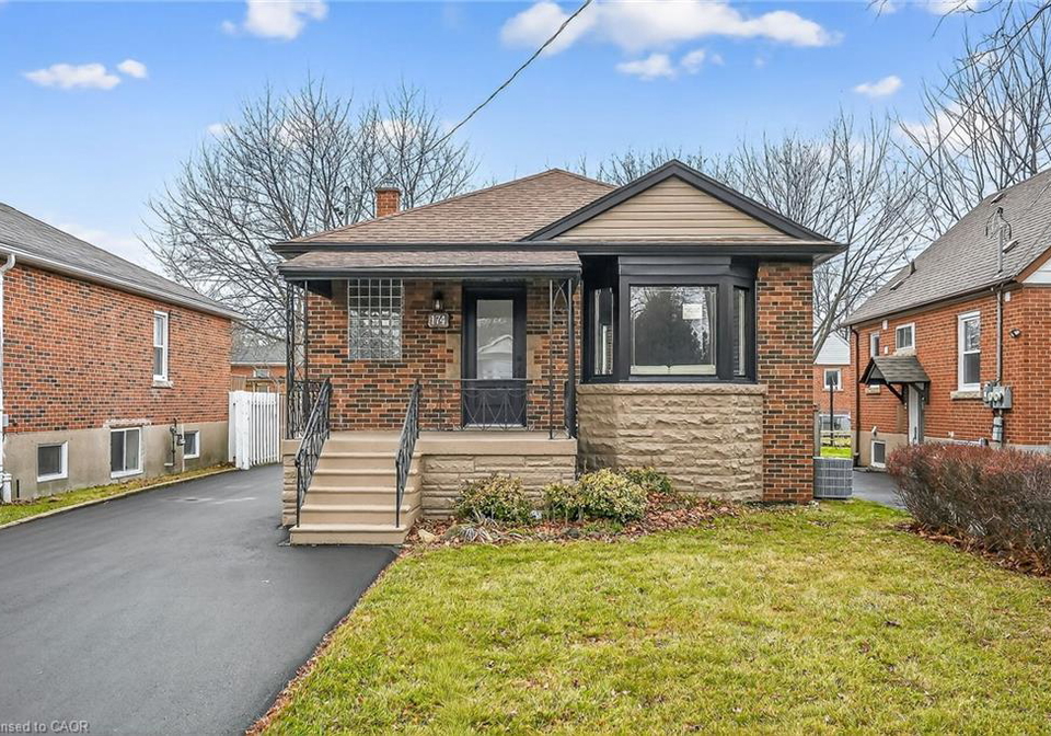174-east-34th-street-hamilton-ontario-40798756