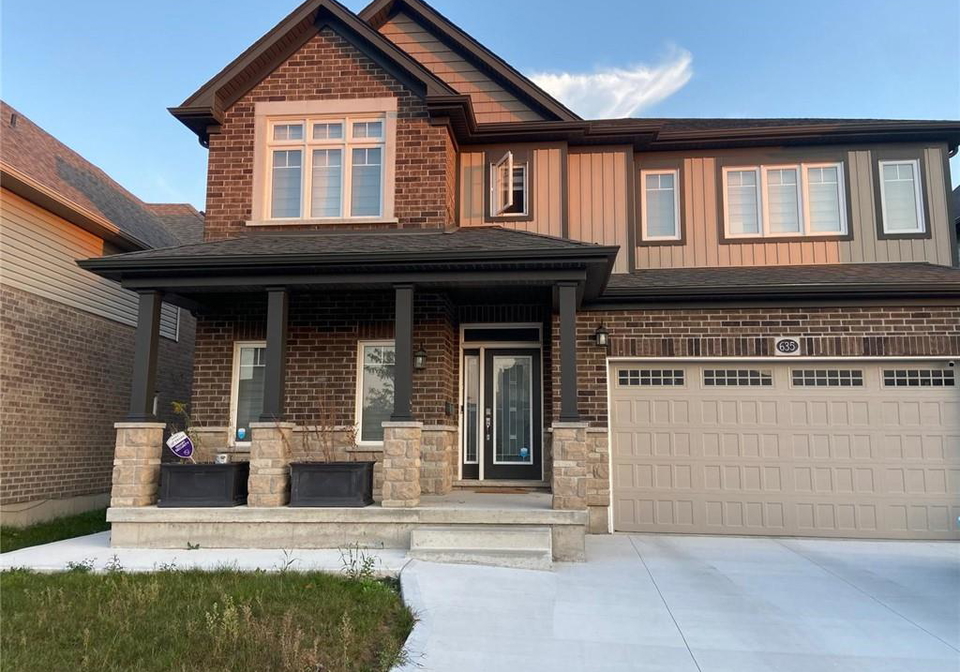 635-blair-creek-drive-cambridge-ontario-40798857