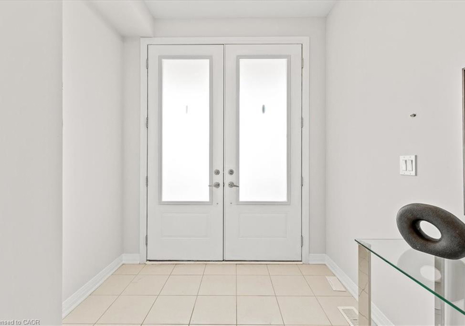 478-robert-woolner-street-ayr-ontario-40798912