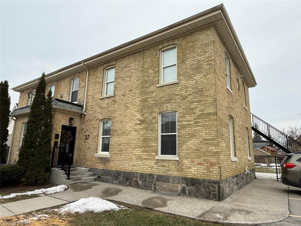 37-victoria-avenue-cambridge-ontario-40798921