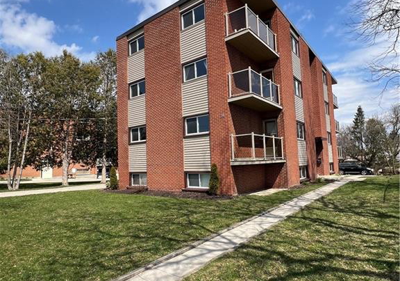34-weichel-street-kitchener-ontario-40798986