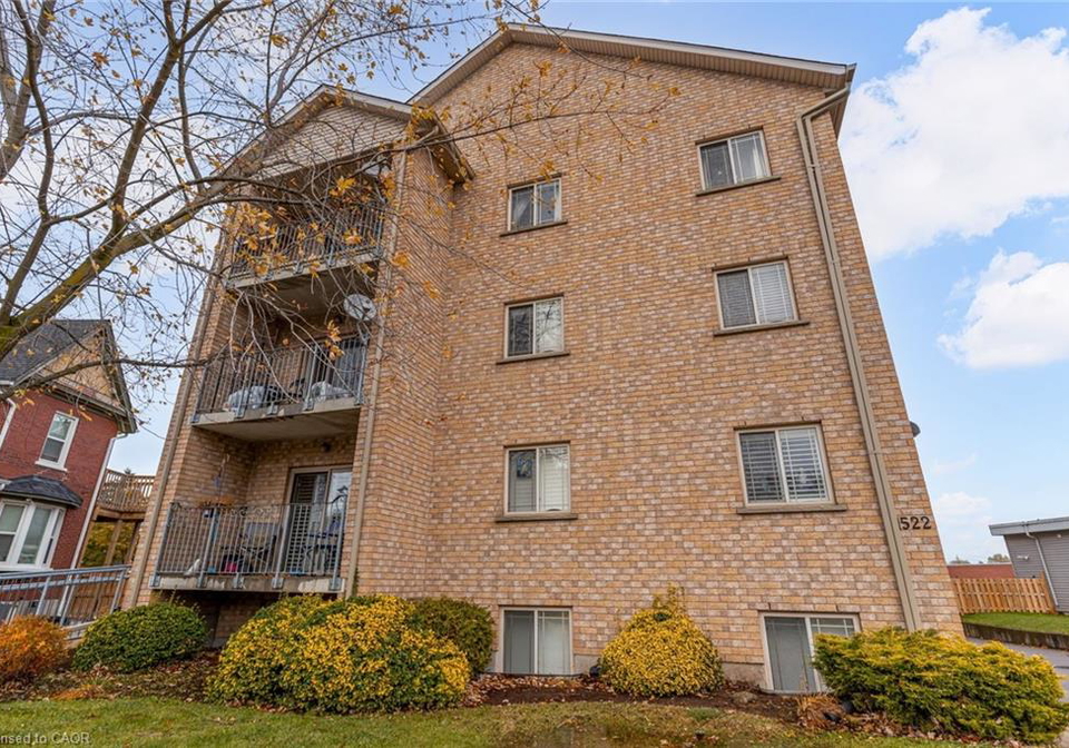 1522-king-street-e-kitchener-ontario-40799072