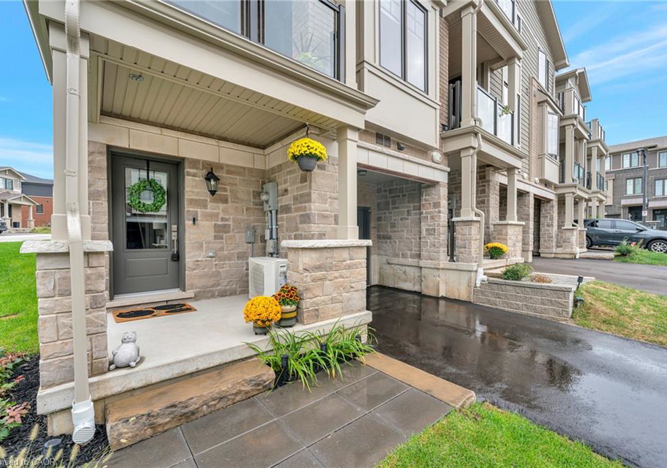 10-birmingham-drive-cambridge-ontario-40799127