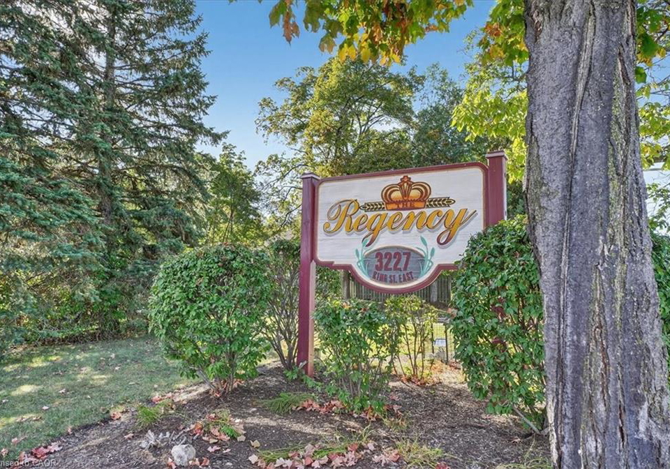 3227-king-street-e-kitchener-ontario-40799140
