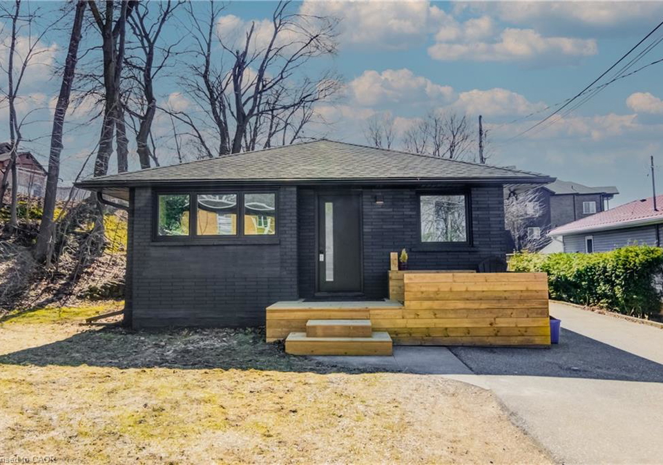 10-weaver-street-cambridge-ontario-40799159