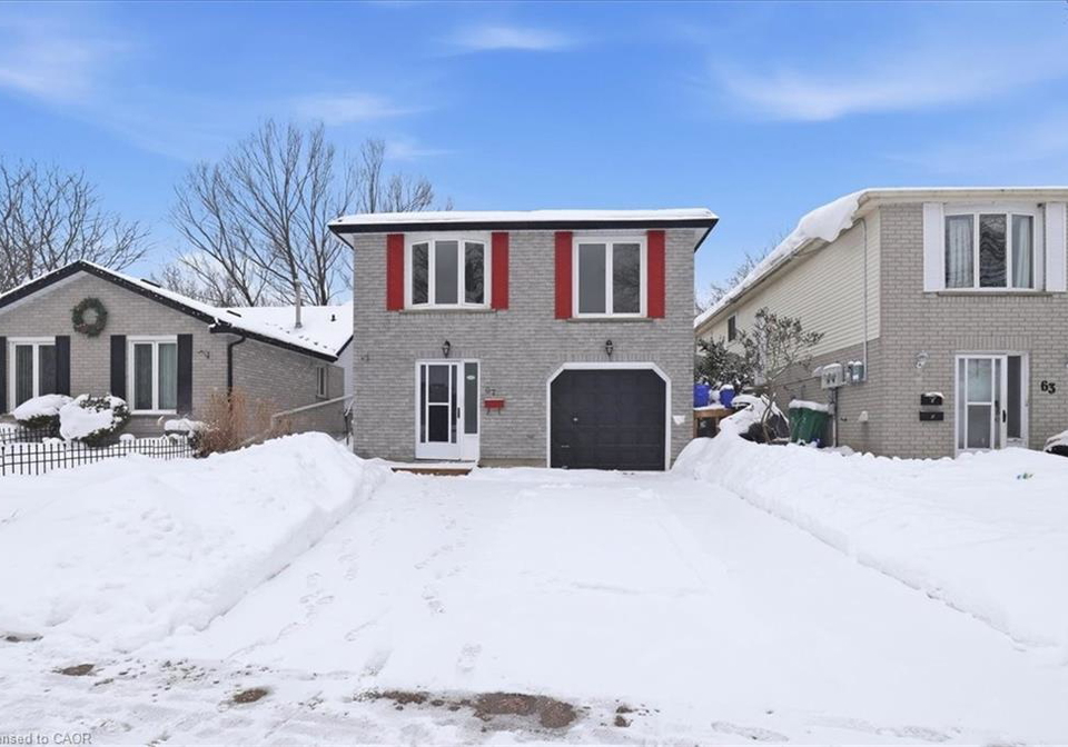 67-old-carriage-drive-kitchener-ontario-40799168