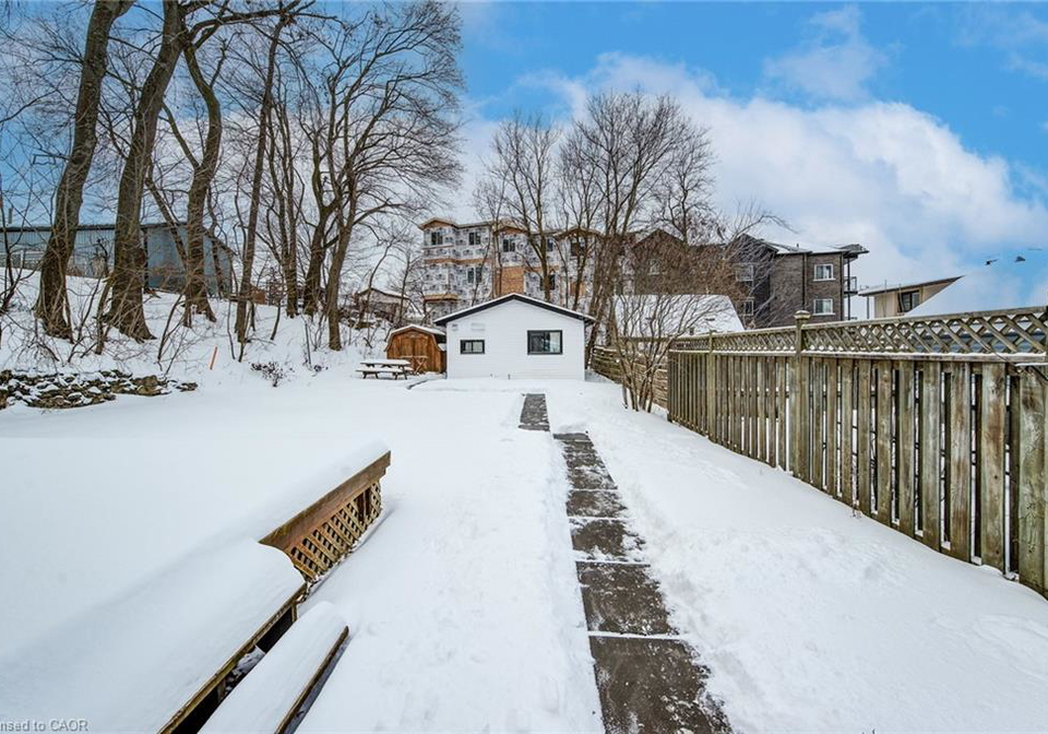 10-weaver-street-cambridge-ontario-40799190