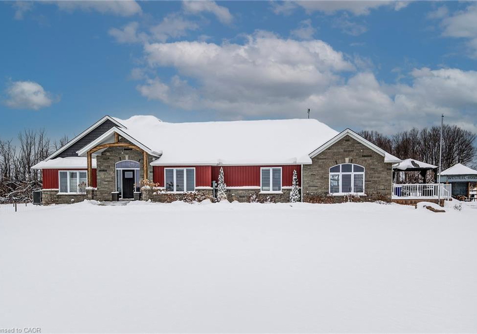885725-oxford-road-8-bright-ontario-40799192