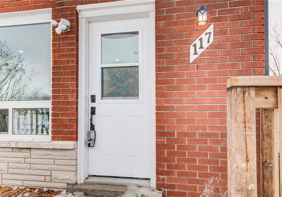 117-secord-avenue-kitchener-ontario-40799209