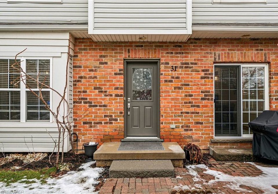 1085-harrogate-drive-ancaster-ontario-40799210