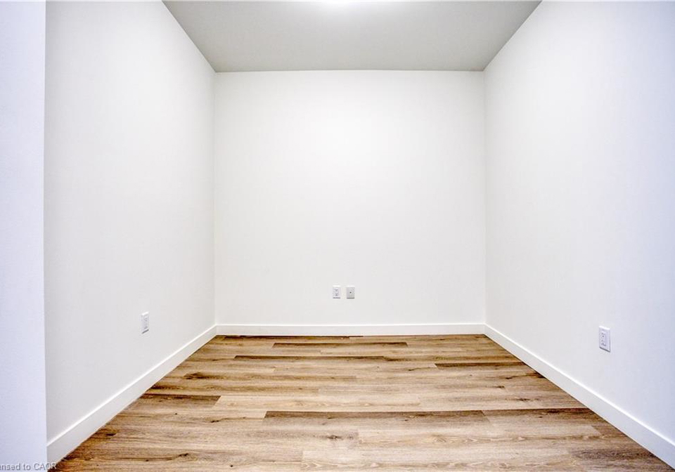 461-green-road-stoney-creek-ontario-40799239
