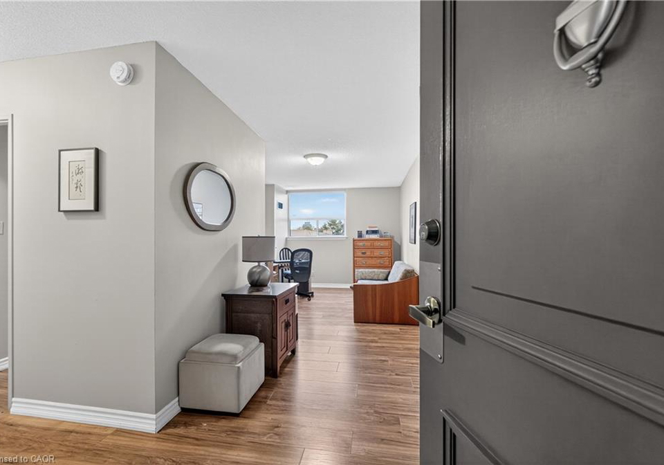 1425-ghent-avenue-burlington-ontario-40799244
