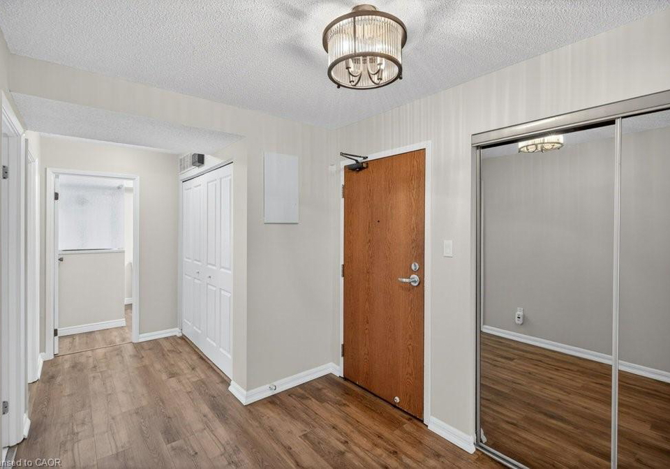 20-berkley-road-cambridge-ontario-40799273
