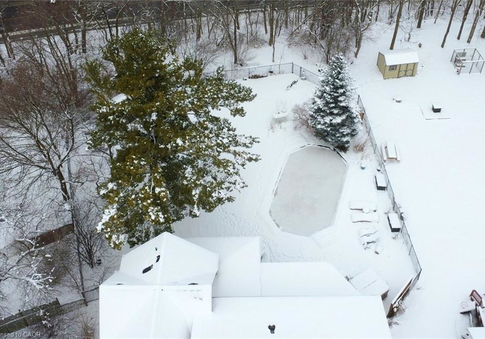 739-montgomery-drive-ancaster-ontario-40799278