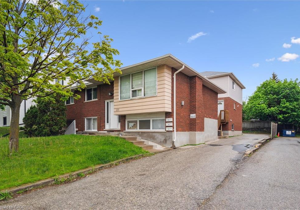 155-university-avenue-e-waterloo-ontario-40799286