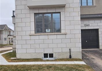 1260-maverick-way-oakville-ontario-40799346