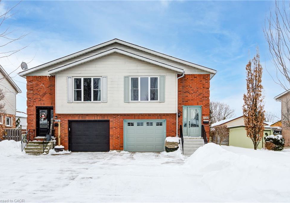1122-pearson-drive-woodstock-ontario-40799354