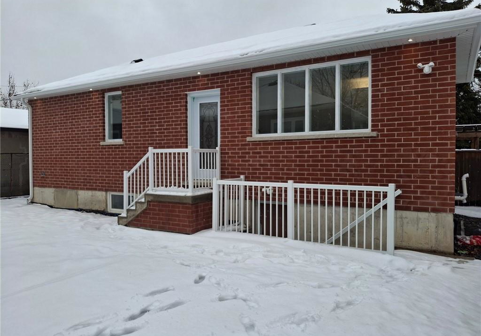114-warren-avenue-hamilton-ontario-40799361