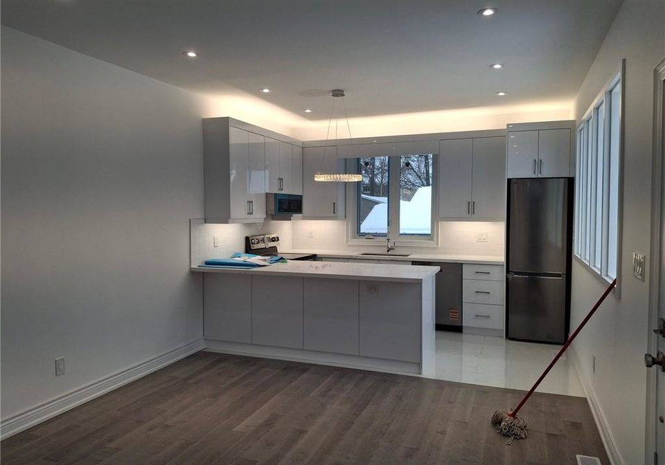 114-warren-avenue-hamilton-ontario-40799361