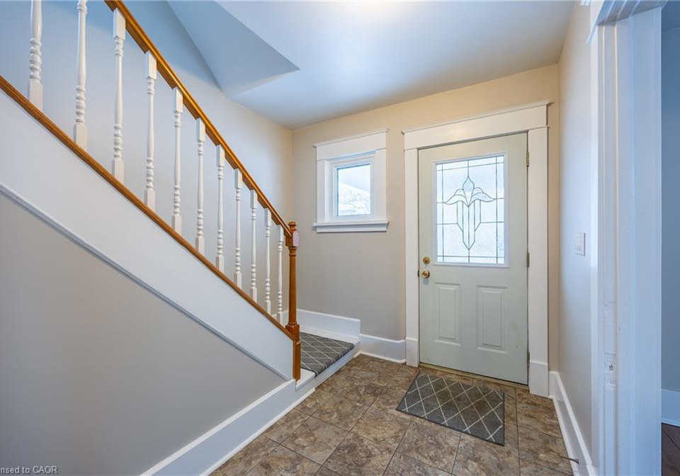 388-college-avenue-simcoe-ontario-40799363