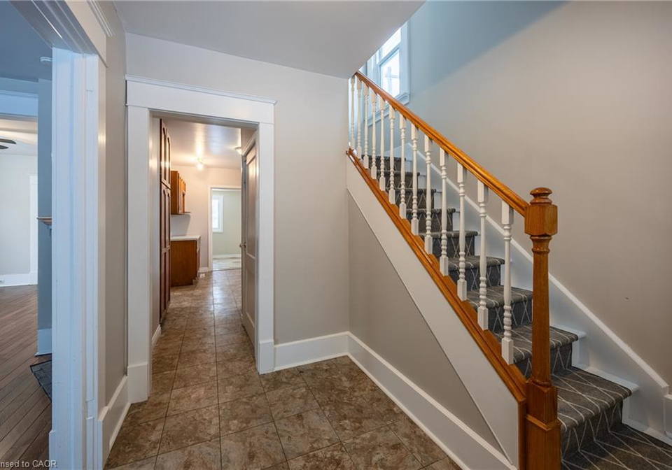388-college-avenue-simcoe-ontario-40799363