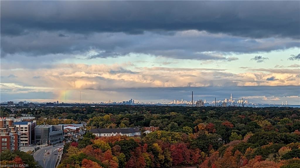 65-speers-road-oakville-ontario-40799366