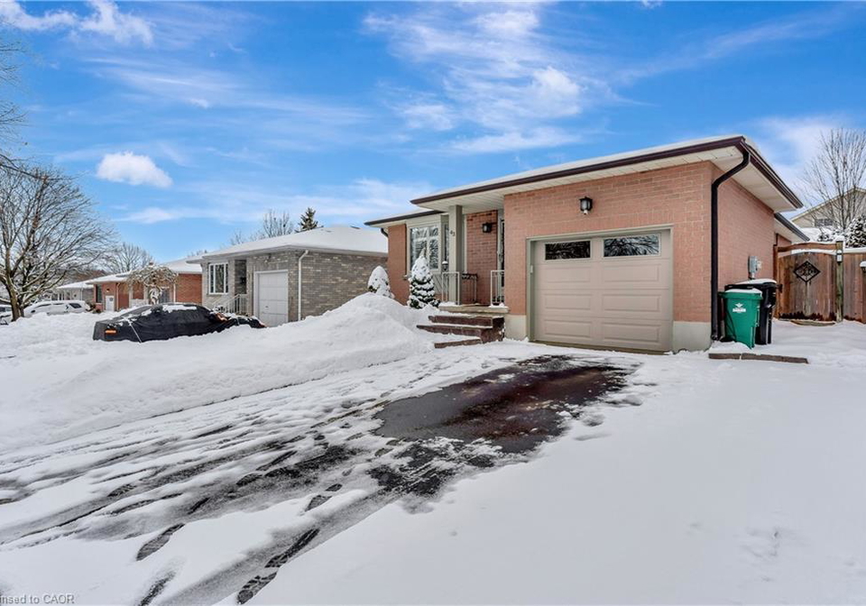 43-summerhill-crescent-kitchener-ontario-40799411