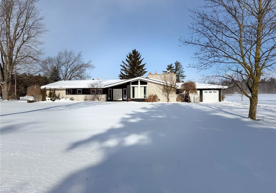 867-windham-road-3-vanessa-ontario-40799413