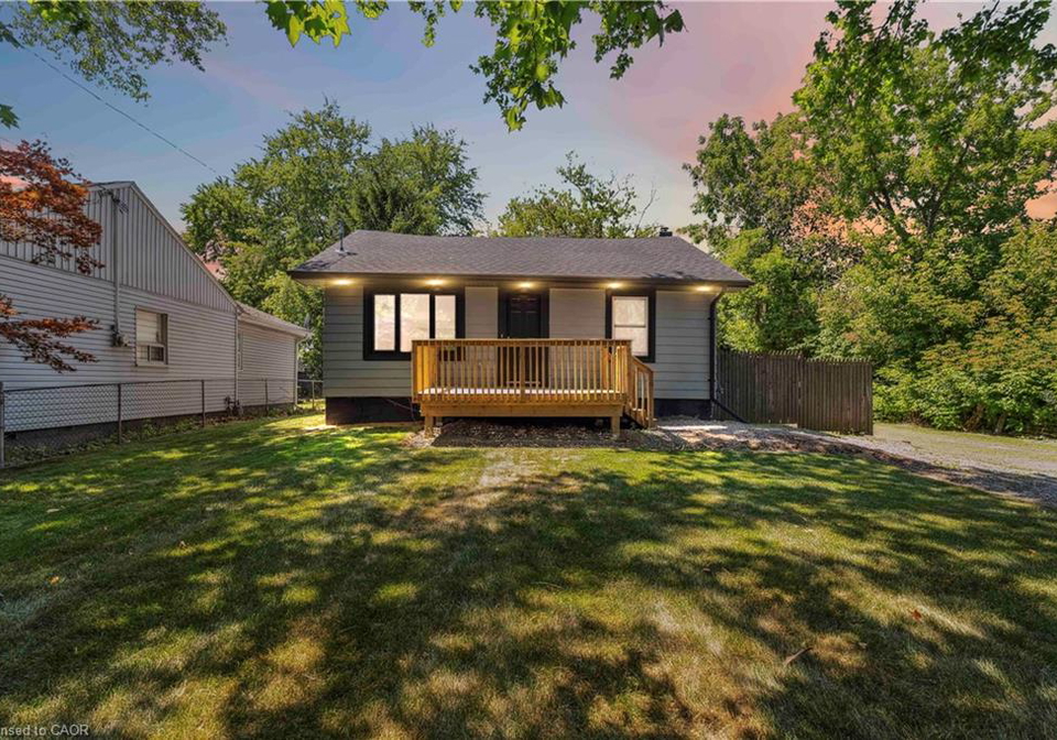 387-weir-street-n-hamilton-ontario-40799429