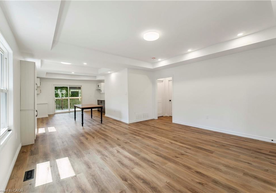387-weir-street-n-hamilton-ontario-40799429
