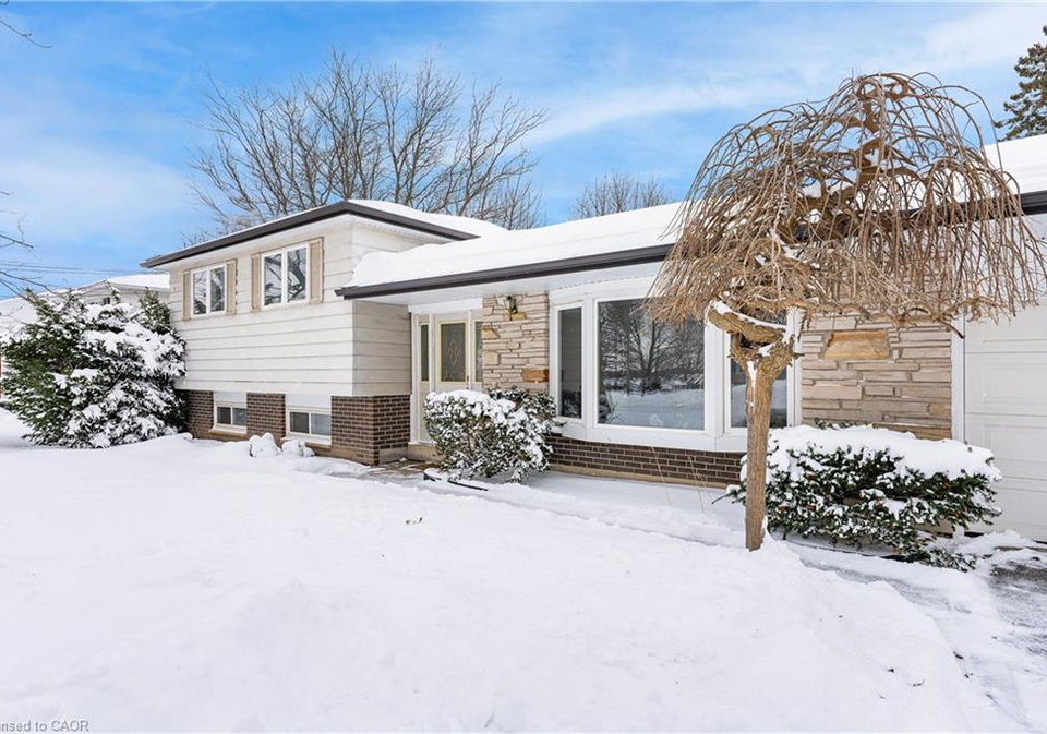 320-elora-street-fergus-ontario-40799478