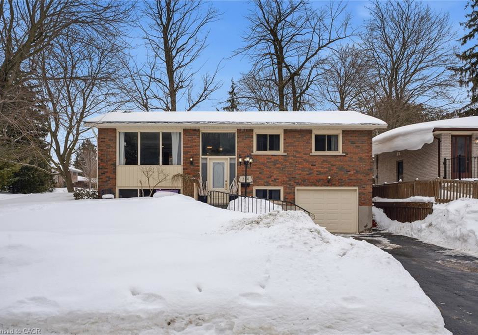 374-queen-street-e-fergus-ontario-40799535