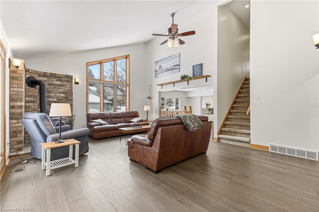 53-hincks-street-new-hamburg-ontario-40799589