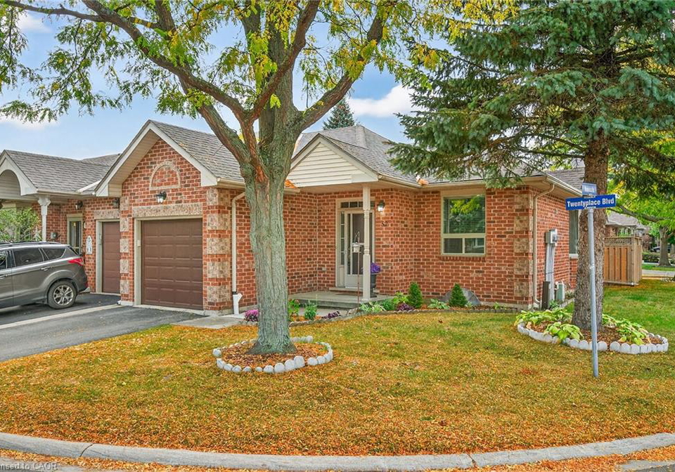 52-twentyplace-boulevard-mount-hope-ontario-40799634