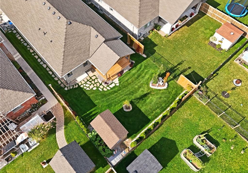 16-forbes-crescent-listowel-ontario-40799669