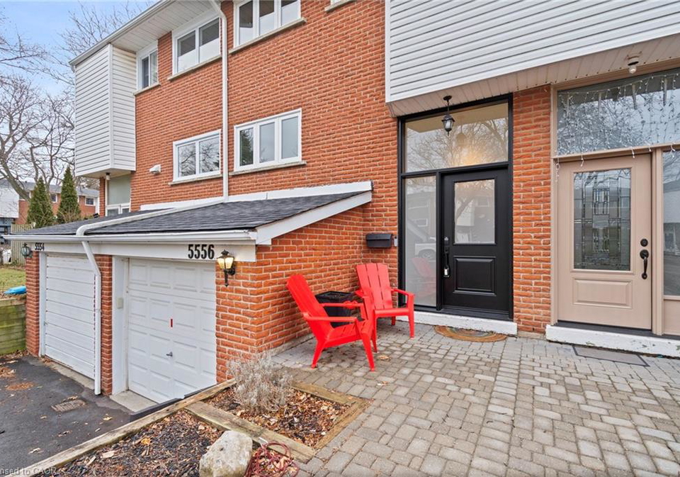 5556-schueller-avenue-burlington-ontario-40799672