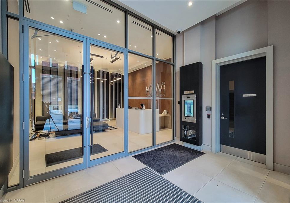 212-king-william-street-e-hamilton-ontario-40799677