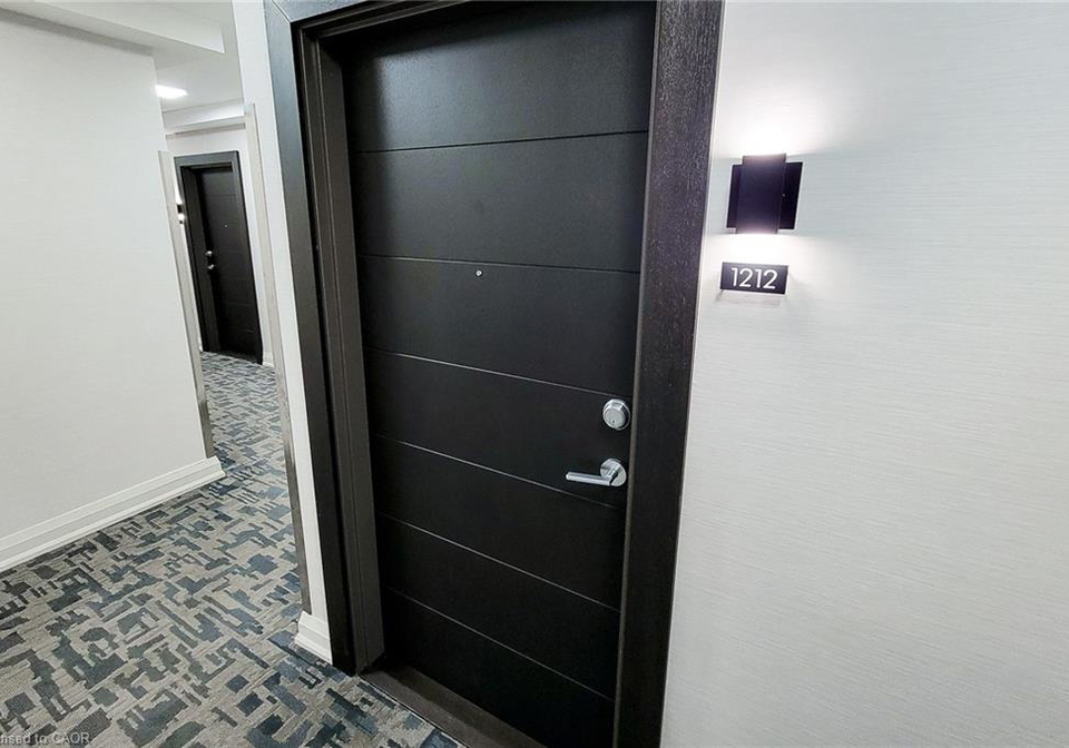 212-king-william-street-e-hamilton-ontario-40799677