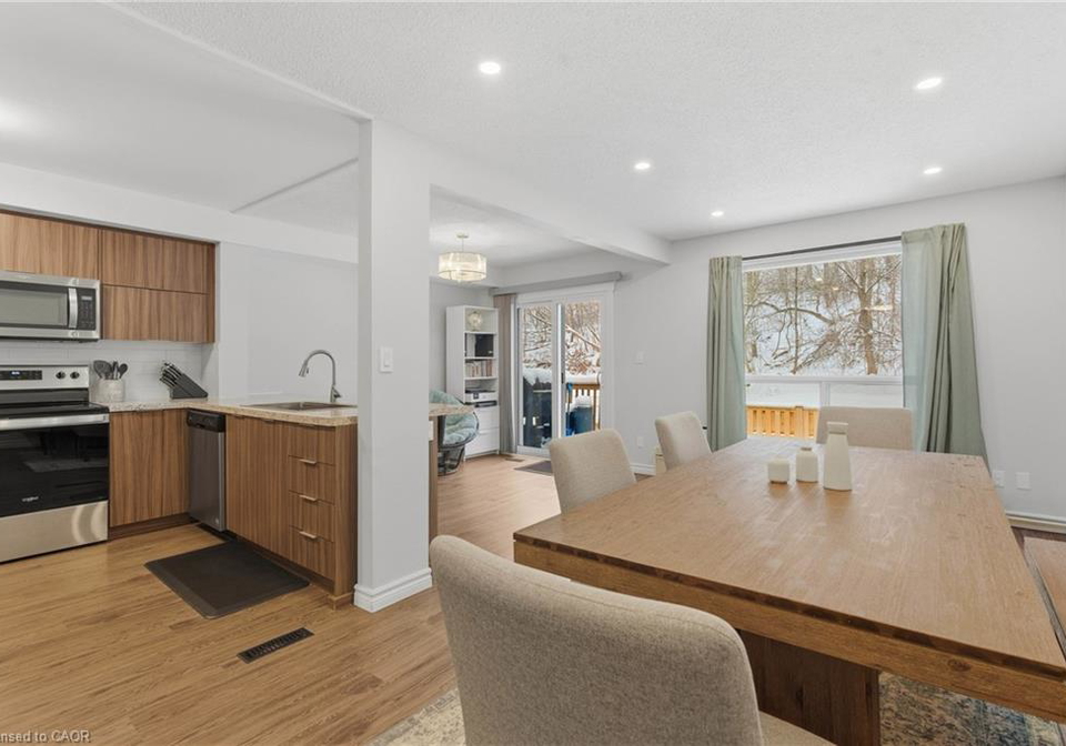 33-raleigh-street-brantford-ontario-40799703